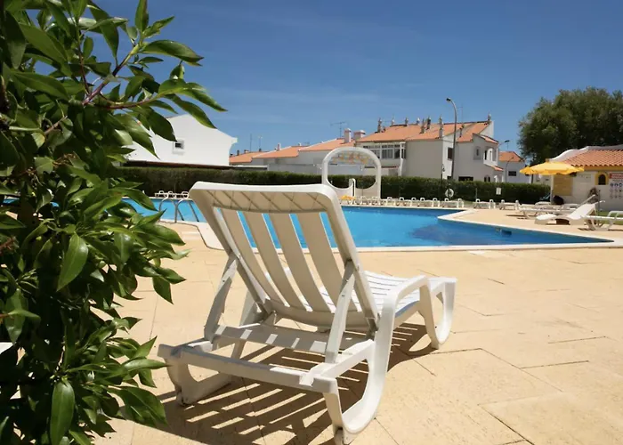 Beguest Sea Breeze Apartment